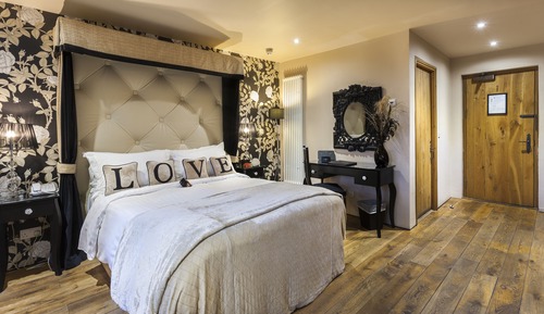 Junior Double Room