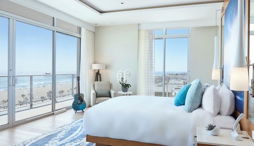 Penthouse, 1 King Bed with Sofa bed (Ocean Front - With Balcony)