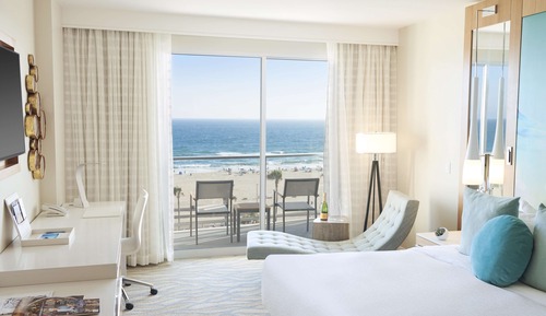 Room, 2 Queen Beds (Ocean Front - With Balcony)