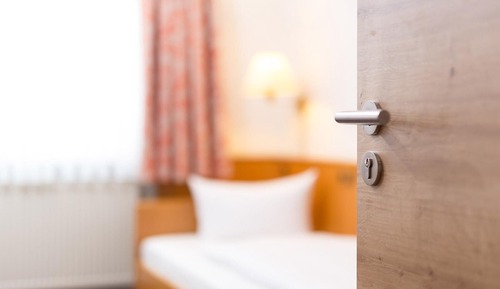 Standard Single Room