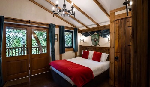 Woodland Lodge