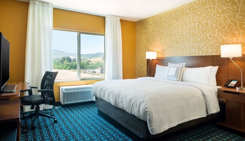 Room, 1 King Bed (Hearing Accessible)