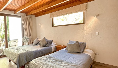 Luxury Villa, 2 Bedrooms, Pool Access, River View