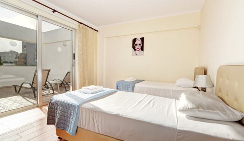 Superior Apartment (No.4)