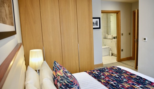 Deluxe Apartment, 4 Bedrooms, Accessible