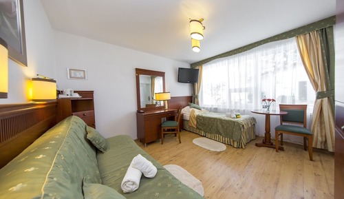 Double Room, Multiple Beds (Air Conditioning, K2 bungalow)