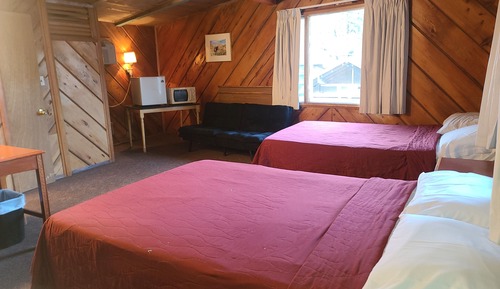 Comfort Room, Multiple Beds