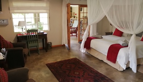 Luxury Room (A No. 8)