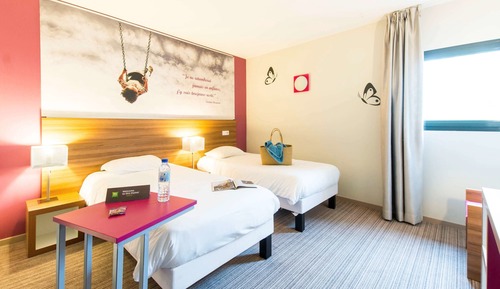 Standard Room, 2 Twin Beds