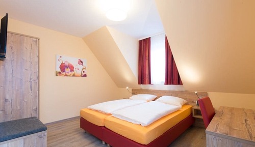 Standard Double Room, Ensuite
