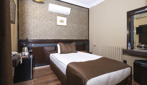Standard Single Room