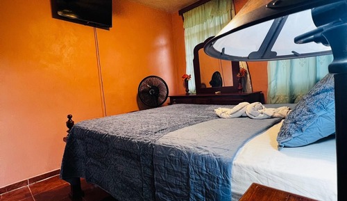 Comfort Room, 1 Bedroom