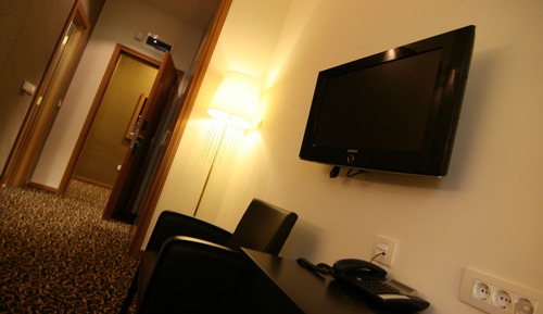 Deluxe Twin Room, 1 Bedroom, Accessible, Garden View
