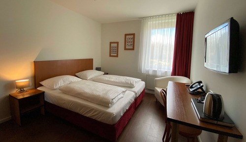 Comfort Twin Room (Plus)