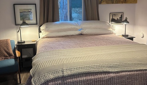 Deluxe Studio Suite, 1 Queen Bed, Kitchen, Ground Floor