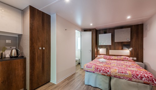 Suite, 1 Bedroom, Kitchen, Garden View