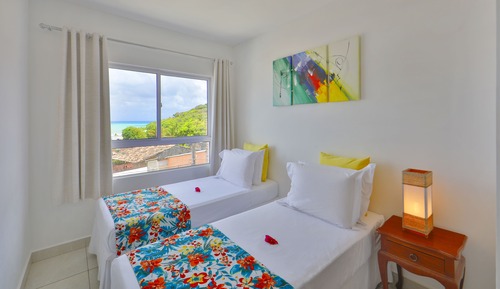 Apartamento, 2 quartos, Cozinha, Vista Parcial para o mar
