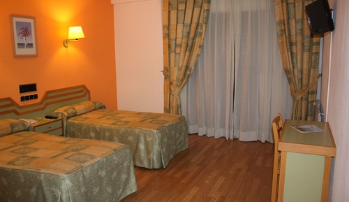 Twin Room