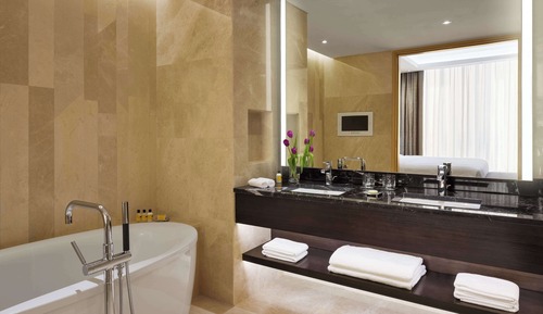 Regency, Suite, 1 King Bed