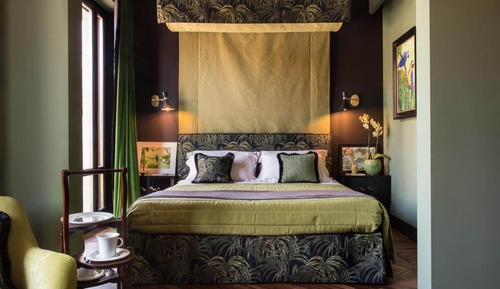 Junior Suite, 1 King Bed, Balcony