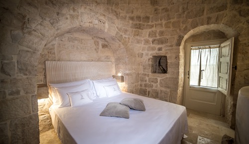 Honeymoon Double Room, Jetted Tub (Trullo Smeriglio)