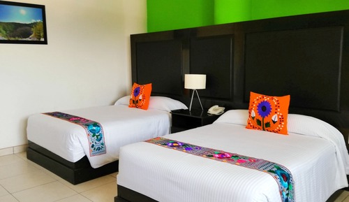Standard Room, 2 Double Beds