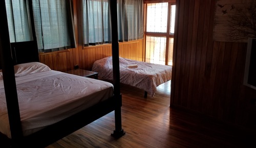 Deluxe Studio Suite, Multiple Beds, City View, Mountainside