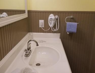 Double Room with Two Double Beds - Non-Smoking