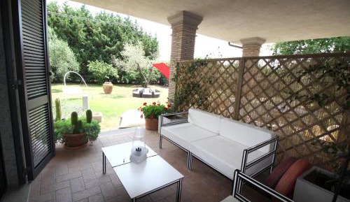 King Room with Balcony