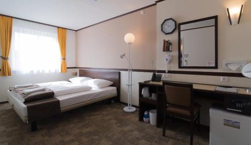 Double Room - Disability Access