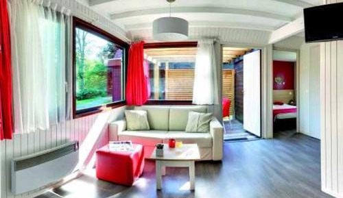 Chalet (5 Adults)
