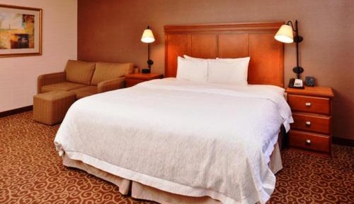 King Room with Sofa Bed