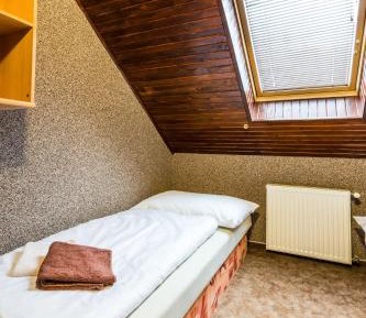Twin Room with Shared Bathroom