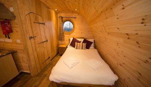 Hand Built Glamping Pod