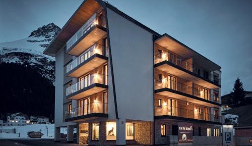 Luxury Two-Bedroom Apartment