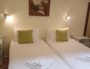 Triple Room with Private Bathroom