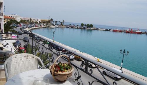 Triple Room with Sea View