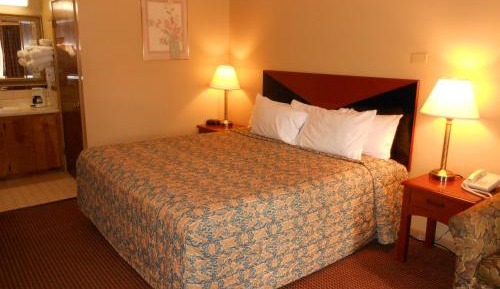 King Room with Sofa Bed - Non-Smoking