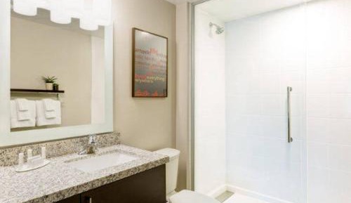 King Studio with Sofa Bed