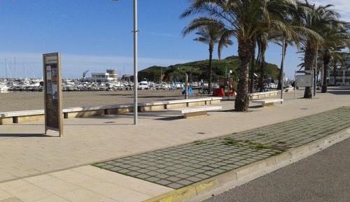 Two-Bedroom Apartment with Terrace and Sea View (6 Adults)