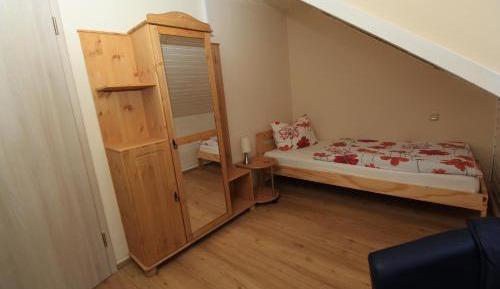 Economy Single Room