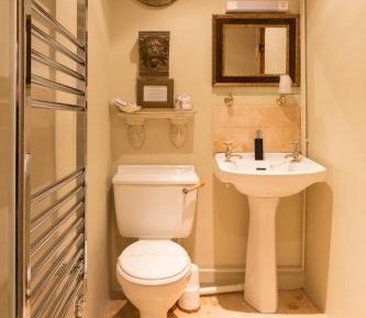 Deluxe Double Room with Shower