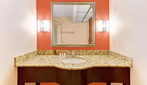 King Room - Non-Smoking