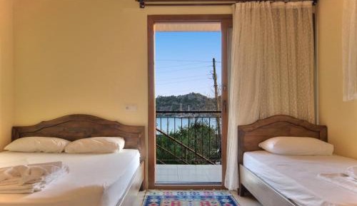 Bungalow with Sea View