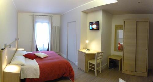 Triple Room with Balcony