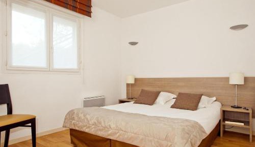 One-Bedroom Apartment (4 Adults)
