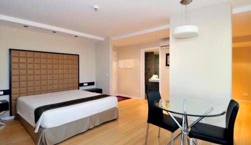 Double or Twin Room with Sea View