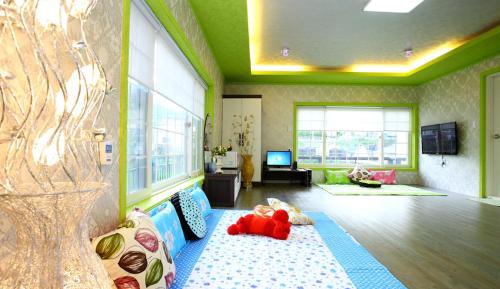 Family Studio