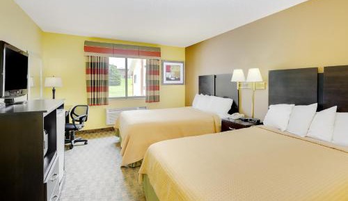 2 Queen Beds, Studio Suite, Non-Smoking