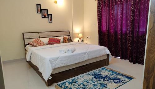 Two-Bedroom Apartment with Pool View